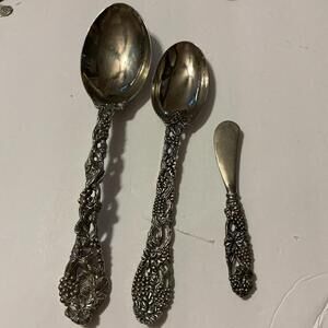 Godinger Grapevine Serving Spoons And Butter Spreader Set  Of 3